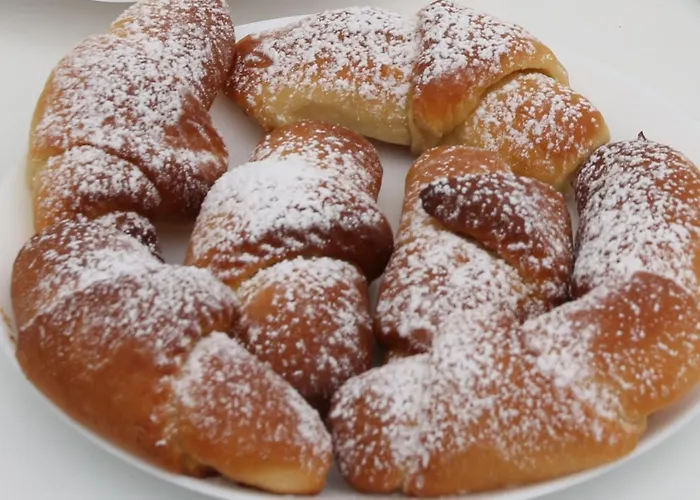 Bonaventura And Bonaventura Food 3*