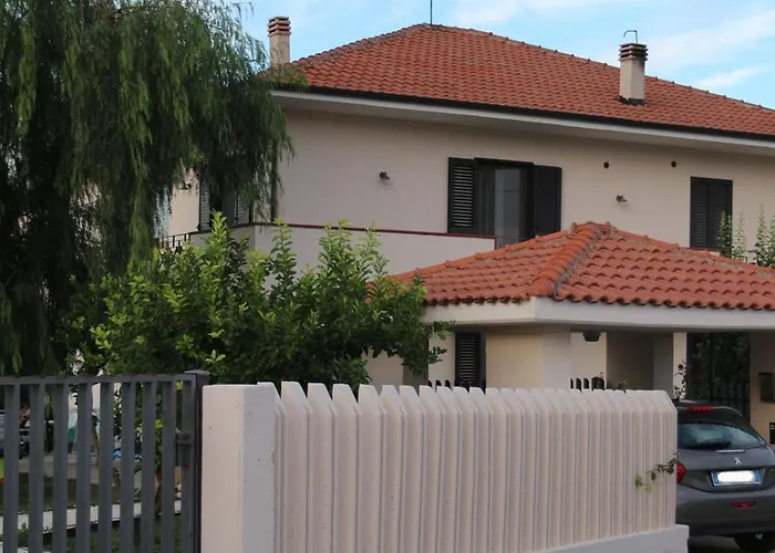 Bonaventura And Bonaventura Food Отель типа 